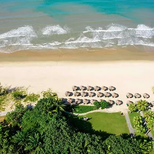 Отель Pullman Oceanview Bay &, Санья
